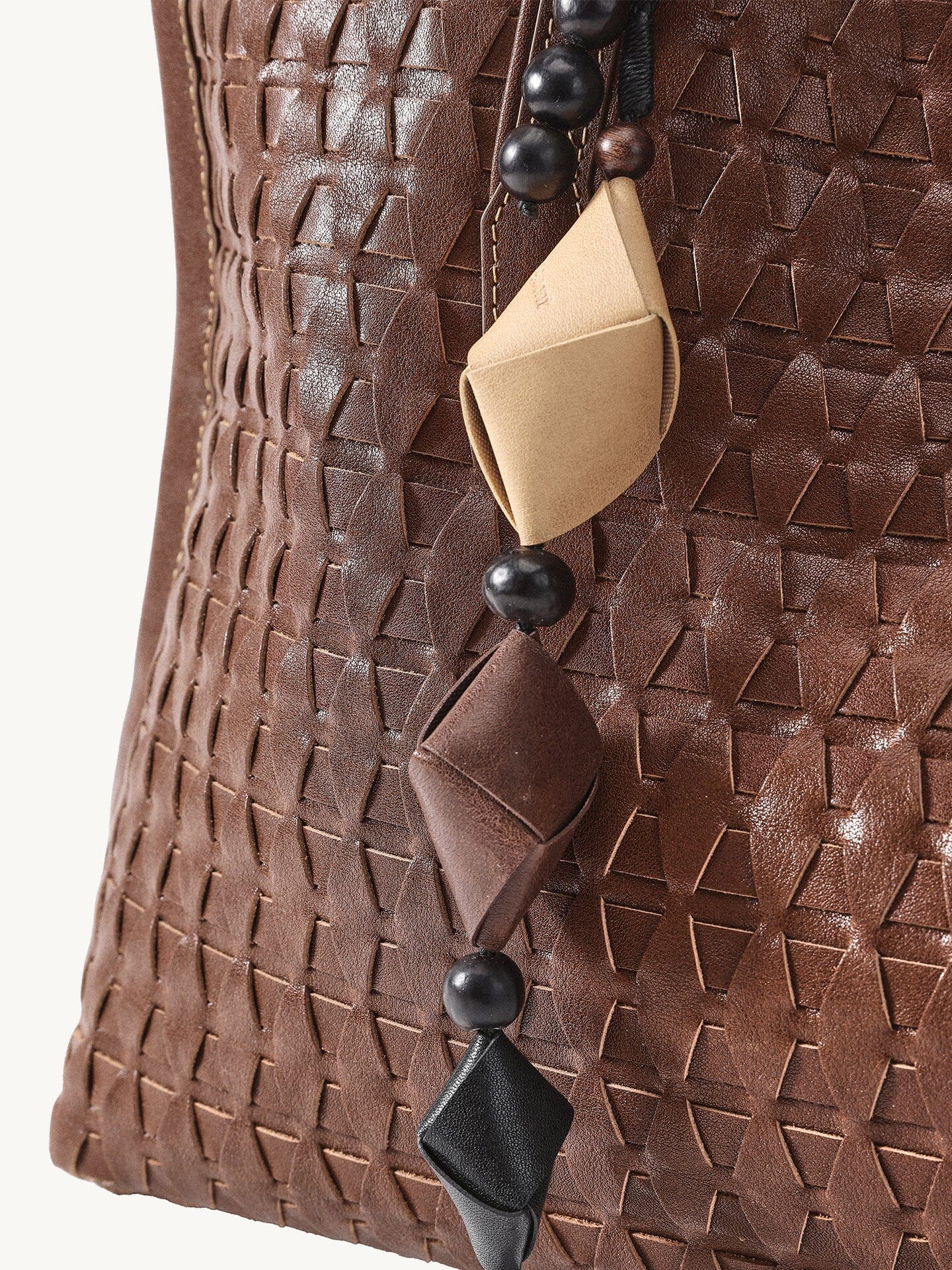 Medium Lattice Tote - Image 5
