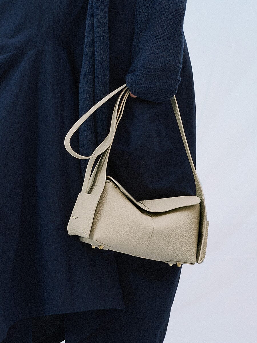 Mini Drippy Roof Bag - Image 4